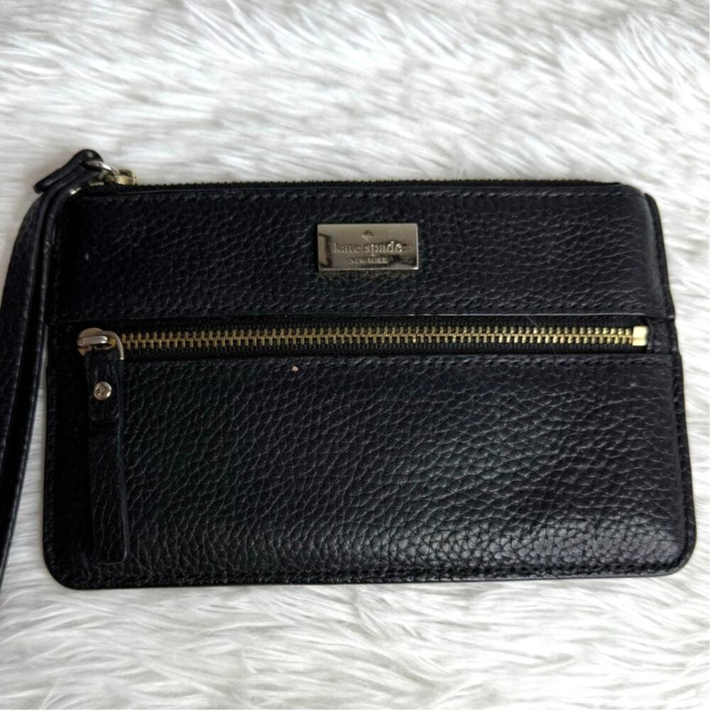 Kate Spade New York Black Wristlet